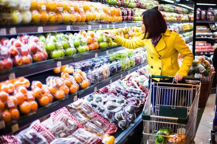 133259828 featured image grocery store